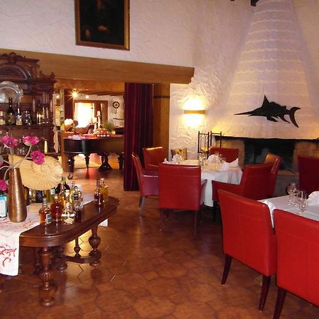 Castello Bianco Otel Wadern Dış mekan fotoğraf