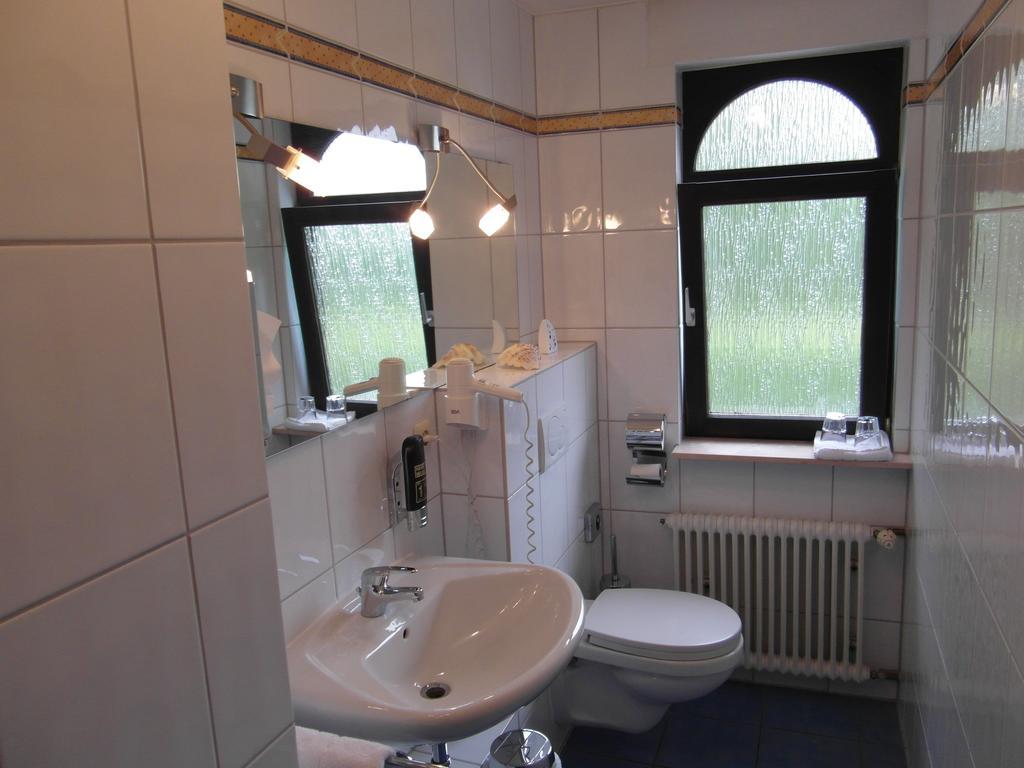 Castello Bianco Otel Wadern Dış mekan fotoğraf
