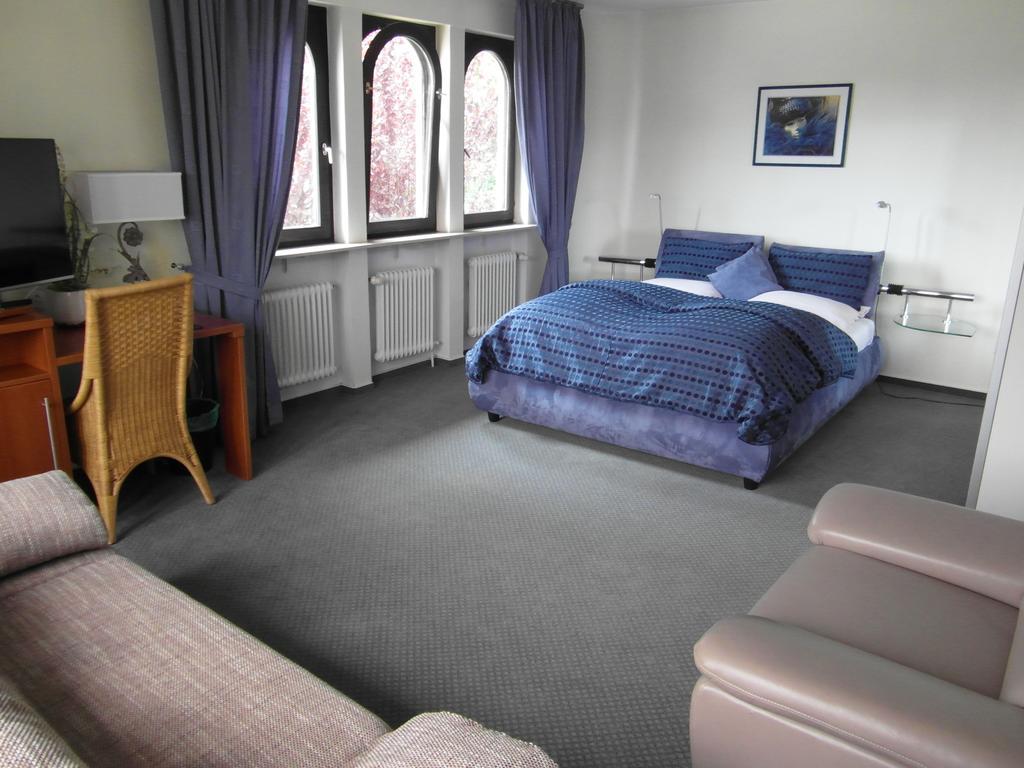 Castello Bianco Otel Wadern Dış mekan fotoğraf