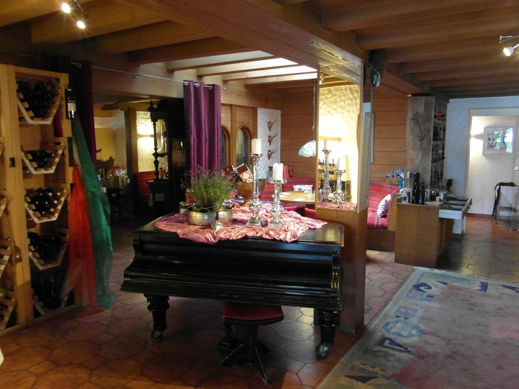 Castello Bianco Otel Wadern Dış mekan fotoğraf